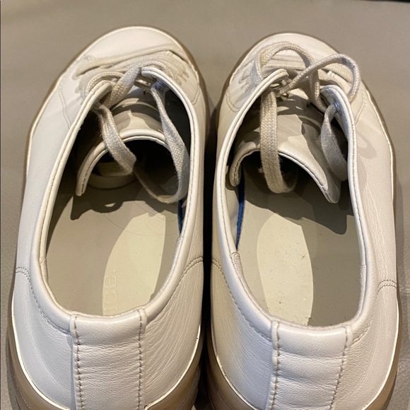 Vince cream
sneakers ladies size 7 - Picture 5 of 14